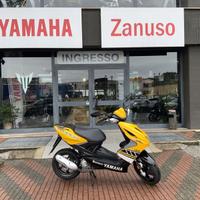 Yamaha Aerox 50 motore 2T