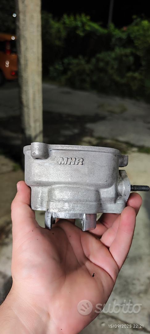 cilindro Malossi MHR 7t piaggio Accessori Moto In vendita a Savona - Main Image