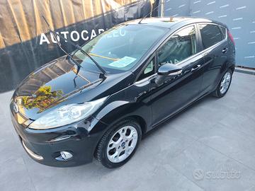Ford Fiesta AUTOMATICA 1.4 BENZINA Titanium
