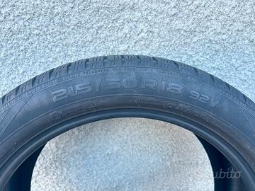 Pneumatico 215/50R18 termico