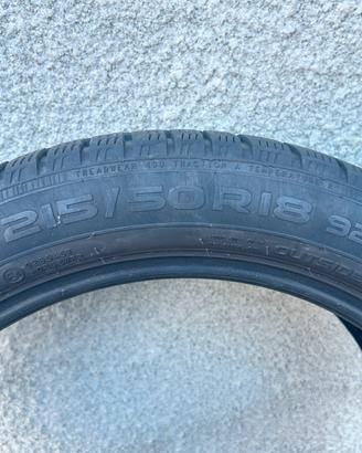 Pneumatico 215/50R18 termico