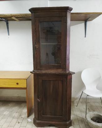 Credenza angolare in legno- arte povera