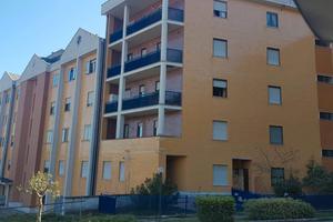 Appartamento con giardino e box - Via Sicilia