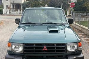 Mitsubishi Pajero 2003
