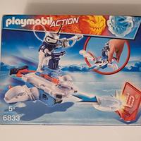 Personaggio Playmobil Action 6833