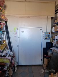 Cella frigo TN +3/+8°C con motore remoto - 400v
