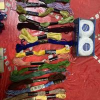 Set matasse di filo / e gomitoli di cotone NUOVI