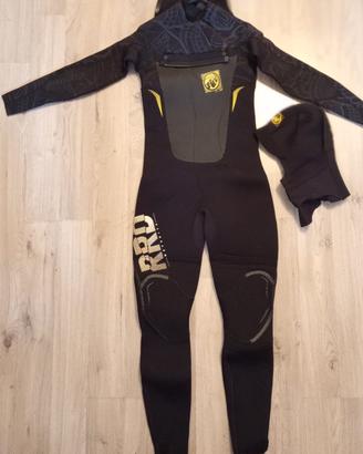 muta donna surf windsurf wing kite