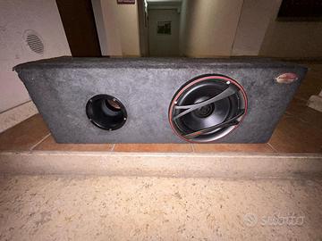 subwoofer Macrom