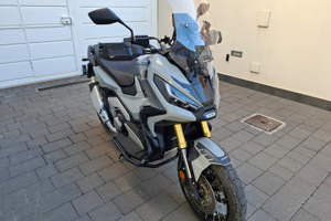 Honda XADV