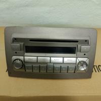 stereo di serie lancia musa 2009