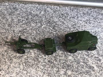 Trattore d'artiglieria Dinky Toys