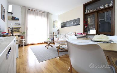 Quadrilocale con doppi servizi, piano panoramico