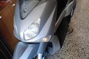 Yamaha X-City 125 motore nuovo