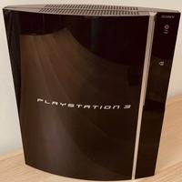 PS3 FAT 80 Giga + 4 joystick + Gioco omaggio