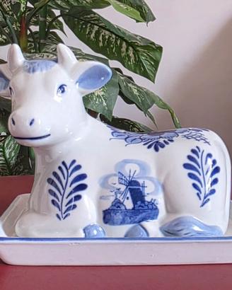 Burriera in porcellana Delft a forma di mucca