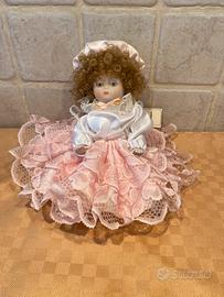 Bambola in porcellana Capodimonte