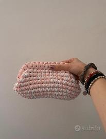 Clutch rosa e bianca