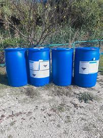 4 Fusti Bidoni in plastica blu 220 L con tappi
