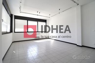 UFFICIO DA INVESTIMENTO- PIAZZA ALDO MORO RIF:UV48