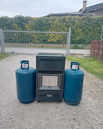 stufa a gas con due bombole