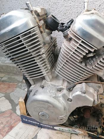 Motore forcella carburatore ricambi shadow vt 600