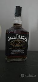 Jack Daniel's 10 Years Old - Tennessee Whiskey