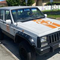 Jeep XJ  cherokee 4L