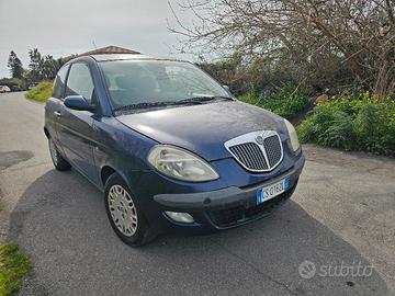 LANCIA Y ELENFANTINO 1.2 16V ANNO 2005
