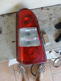 ligier faro posteriore