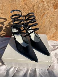 Scarpe con tacco basso