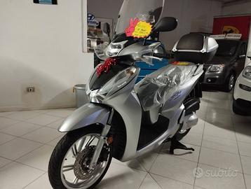 COME NUOVO HONDA SH 300 ABS  SPECIAL GARANZIA