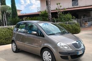 Lancia MUSA 1.3 Multijet 16V 90 CV Platino Plus