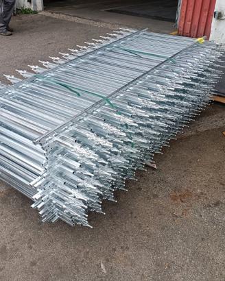 Recinzione in ferro battuto modulare + piantoni