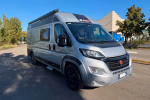 FURGONATO CHALLENGER V210 VIP ROAD EDITION