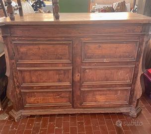 Antica credenza Toscana