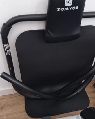 attrezzo per addominali e pesi carnielli