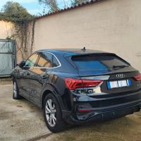 Audi Q3 Sportback S line 2020 incidentata