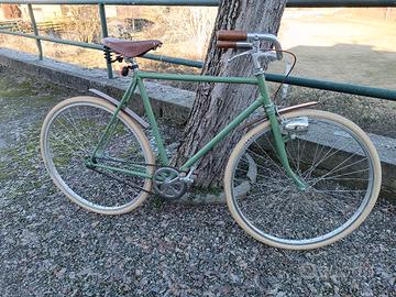 coppia di biciclette vintage artigianali 