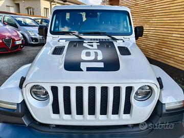 Jeep Wrangler Unlimited 2.2 Mjt II Sahara VERSIONE