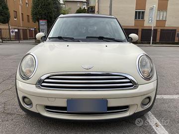 MINI CLUBMAN 1.6 BENZINA DEL 2009