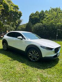 Mazda CX-30 skyactive pari al nuovo 2.0 ibrida