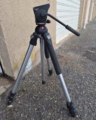 treppiede cavalletto manfrotto videocamera 