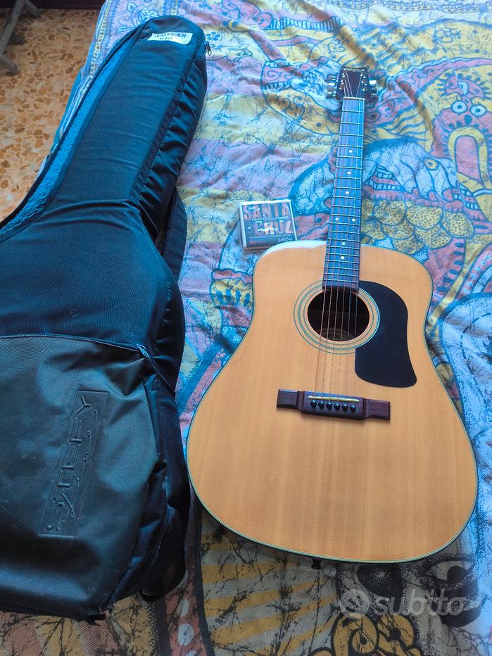 MusicianAtHeart SELLA IN PLASTICA realizzata per Chitarra Acustica