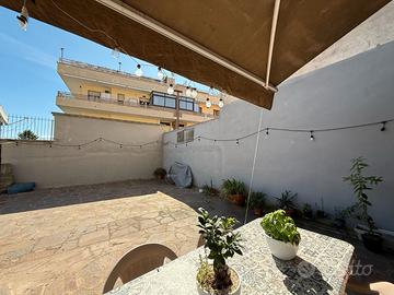 Bilocale in buono stato con giardino