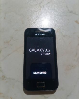 Cellulare smartphone Samsung Galaxy Ace GTS5830