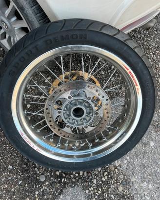 cerchio poteriore motard