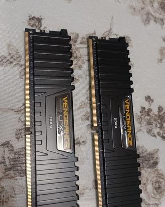 Ryzen 5600X  + Corsair Venglege( doppio banco8+8)