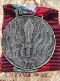 Medaglia al merito di servizio vigili del fuoco