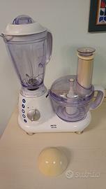 piccolo robot da cucina